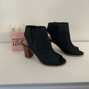 Steve Madden Black Booties